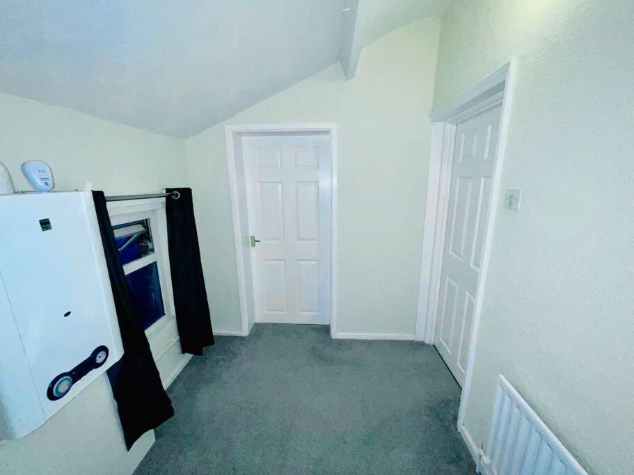 Darlington City Flat Exterior photo